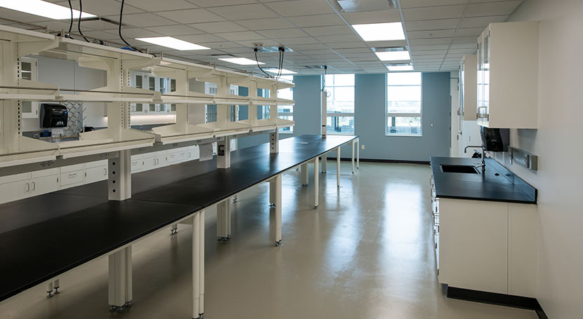 Built-to-suit labs, office suites, and flexible manufacturing/assembly/distribution space