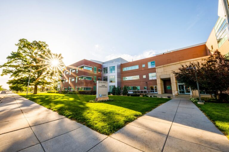 Bioscience-Building-3